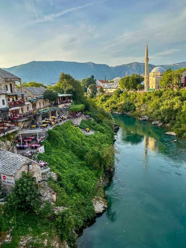 Mostar Bosna a Hercegovina vstup do hradu Seeberg
